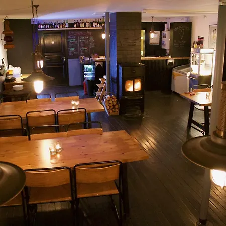 Kjerringoy Rorbusenter 3*