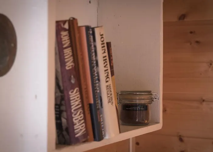 Kjerringoy Rorbusenter Hotell Bodö