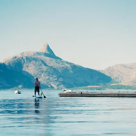 Kjerringøy Rorbusenter 3* Bodø