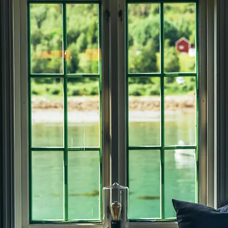 Kjerringoy Rorbusenter 3* Bodö