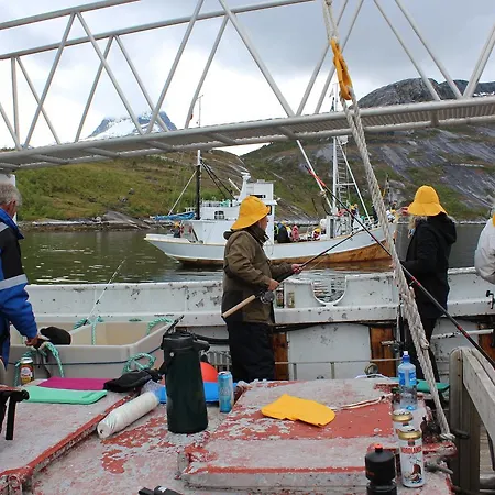 Kjerringøy Rorbusenter Hotell 3*